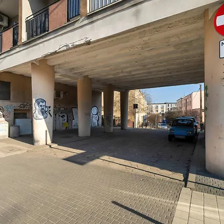 Elegancki I Przytulny Z Balkonem W Poznaniu By Renters *