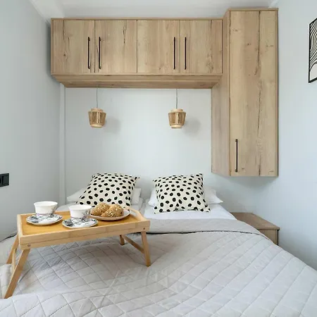 Elegancki I Przytulny Z Balkonem W Poznaniu By Renters Apartment