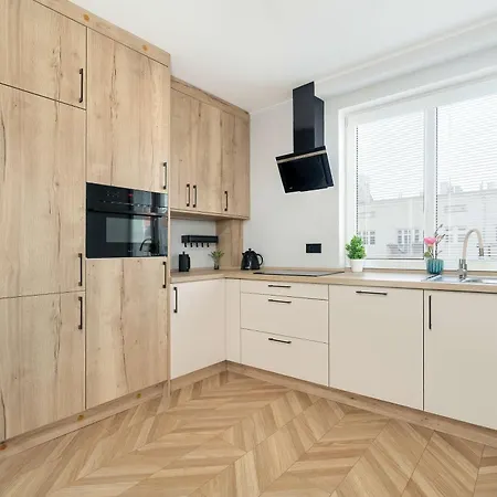 Apartment Elegancki I Przytulny Z Balkonem W Poznaniu By Renters *